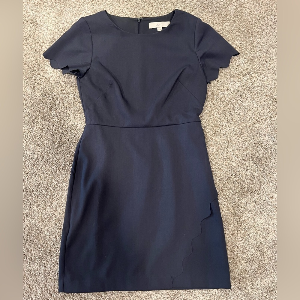 LOFT short-sleeve, above the knee work dress (size 0 petite)